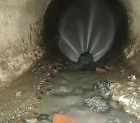 大安镇市政管道清淤